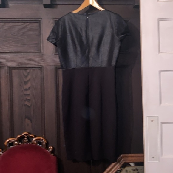 Tahari Dress size - Picture 4 of 8